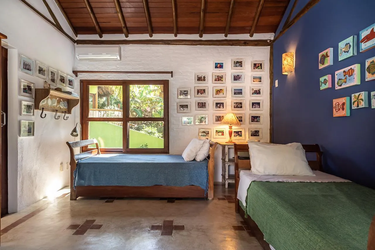 Suites Bangalo Chic Espelho Outeiro Porto Seguro Brésil