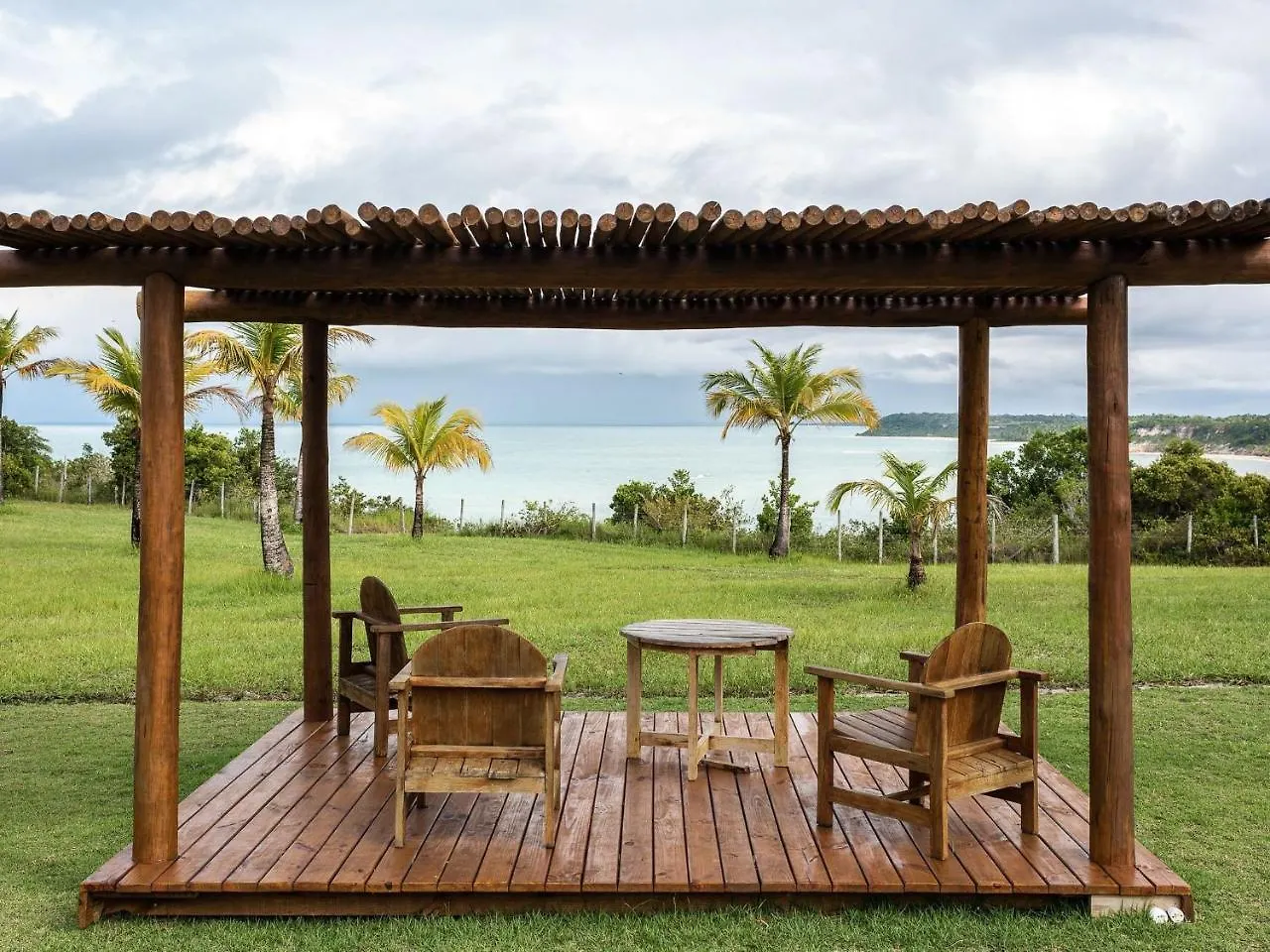 Couette-café Suites Bangalo Chic Espelho Outeiro Porto Seguro